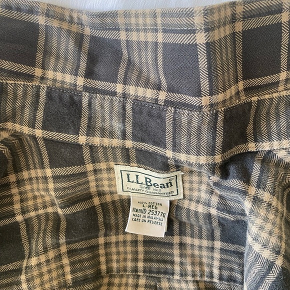 L.L. Bean Flannel - Picture 1 of 2